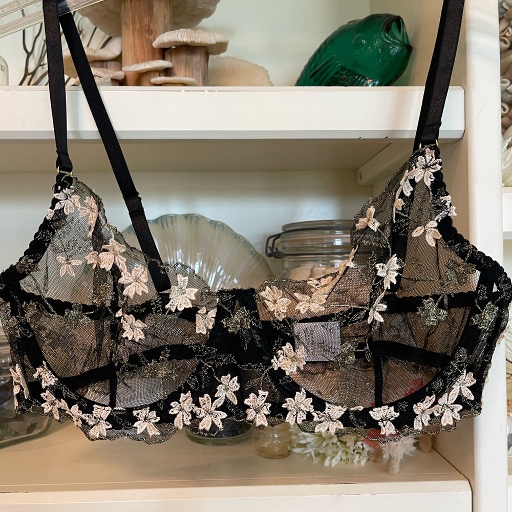 Bra and thong set